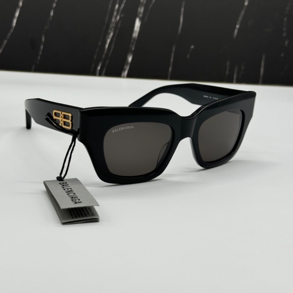 NEW BB0234S 001 BALENCIAGA SQUARE BLACK WOMEN SUNGLASSES - Picture 4 of 11